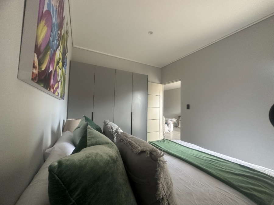 1 Bedroom Property for Sale in Table View Western Cape